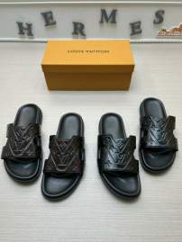 Picture of Louis Vuitton Slippers _SKULVsz38-45mnf03571375